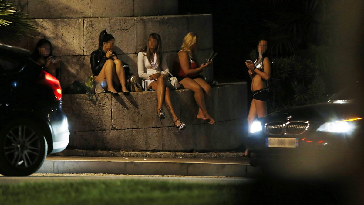  Where  find  a prostitutes in Viladecans, Catalonia